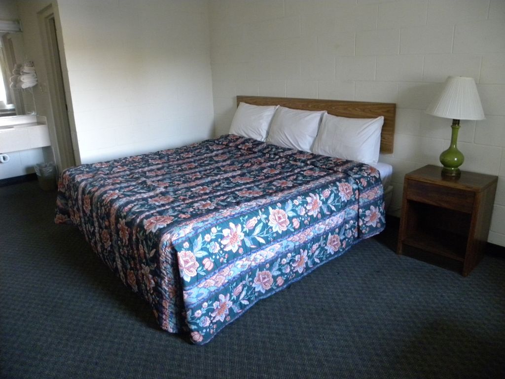 Guest Inn روجرز الغرفة الصورة